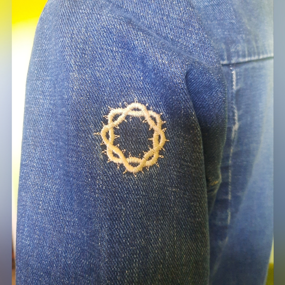 Unique denim 💙 - Picture 7 of 15